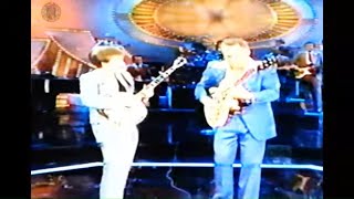 Jimmy Henley and Roy Clark  12th Street Rag [upl. by Gahan871]