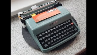 Unpacking a vintage unused Olivetti Lettera 32 from 1970 [upl. by Nadia]