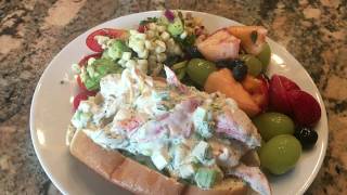 Recipe Share  New England Lobster Rolls [upl. by Essy]