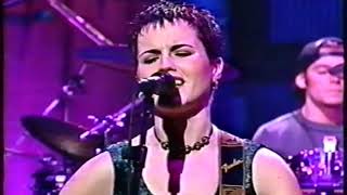 Late Night The Cranberries  Linger Live 102993 [upl. by Jorgan]