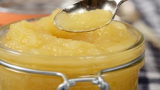 Homemade Applesauce Recipe Demonstration  Joyofbakingcom [upl. by Jopa]