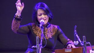 Maikada  Ghazal  Madhushree  Live  New [upl. by Buchbinder353]