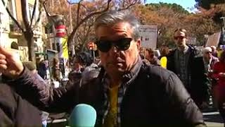 Protesta contra el turismo masivo en Barcelona [upl. by Nagear283]