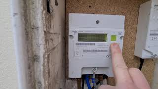 How to read the E470 Landis  Gyr electric meter [upl. by Selhorst]