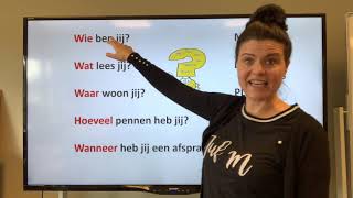 NT2 les 19 wie wat waar hoeveel wanneer vraagwoorden learndutch dutchgrammar TC 114 25 [upl. by Ahtamas]