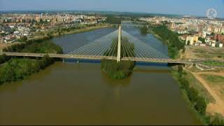 Badajoz la ciudad estratégica  Extremadura desde el aire [upl. by Saravat303]