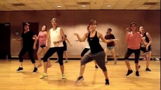 quotSHAKE IT OFFquot by Taylor Swift  Dance Fitness Choreography Valeo Club [upl. by Danette590]