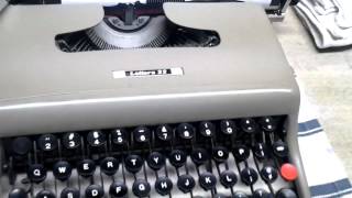 1950 Olivetti Lettera 22 sn117215 [upl. by Osmo]