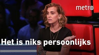 Anouk bloedchagrijnig door gedraaide stoel Ali B in The voice of Holland [upl. by Assilim]