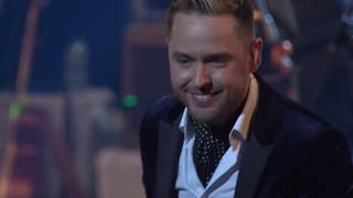 Derek Ryan  Irish Medley 2018 Live DVD [upl. by Yuhas]