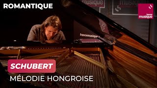 Schubert  Mélodie hongroise D 817 David Fray [upl. by Anrahs]