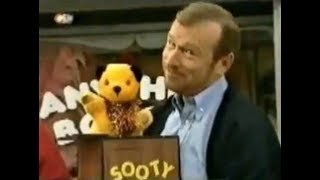 Sooty and Co S06E15  Matt Remembers [upl. by Yenor]