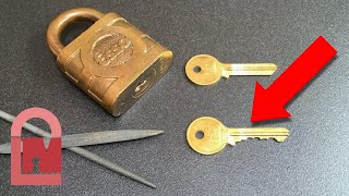 Impressioning a Key for a Keyless Collectable Padlock [upl. by Ainirtak]