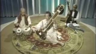 Sitar amp Tabla Legends Pt Ravi Shankar Ud Alla Rakha Live London  1981 Improved Video Quality [upl. by Sal828]