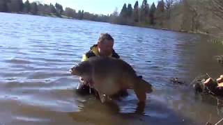 Pêche en étang Dordogne 2018 [upl. by Ahsiekal487]