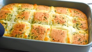 Easy Cheesy Garlic Bread in 4 StepsCheesy Garlic Bread RecipeGarlic bread recipe from scratch [upl. by Yadsendew]