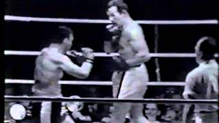 Ingemar Johansson vs Joe Erskine  21021958 [upl. by Nemajneb664]