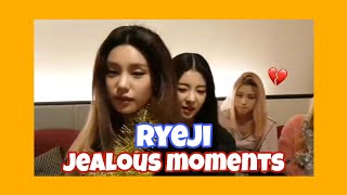 RYEJI JEALOUS MOMENTS vlive clips [upl. by Sualocin410]