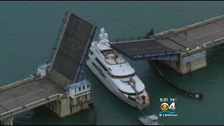 Cameras Capture Drawbridge Crashing Down On Yacht [upl. by Yung]