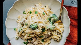 Chicken Fettuccine Alfredo Recipe  Easy Weeknight Dinner [upl. by Nurse481]