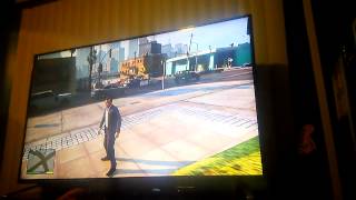 How to use a sticky bomb in GTA V XBOX [upl. by Calendra]