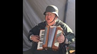 WW2 Accordion  German Music Das Kufsteinlied [upl. by Aitnwahs295]