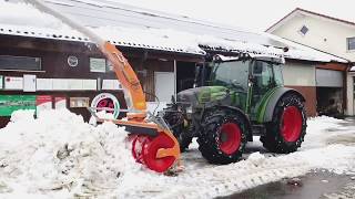 Schneefräse Westa 6570 mit Fendt 211 [upl. by Emilie]