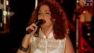 Gloria Estefan  Guantanamera  Montuno En Vivo desde Guantánamo 1995 [upl. by Neb]