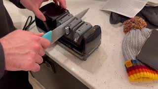 Chef’s choice  model 130  electric knives sharpener [upl. by Anidualc]