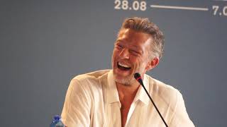 Venise2019  Monica Bellucci et Vincent Cassel parlent de leurs qualités mutuelles [upl. by Tager578]