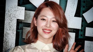 KPop Star Sulli Dies at 25 [upl. by Brufsky]